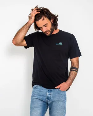 Everyday Oasis Of Pleasure T-Shirt in Black