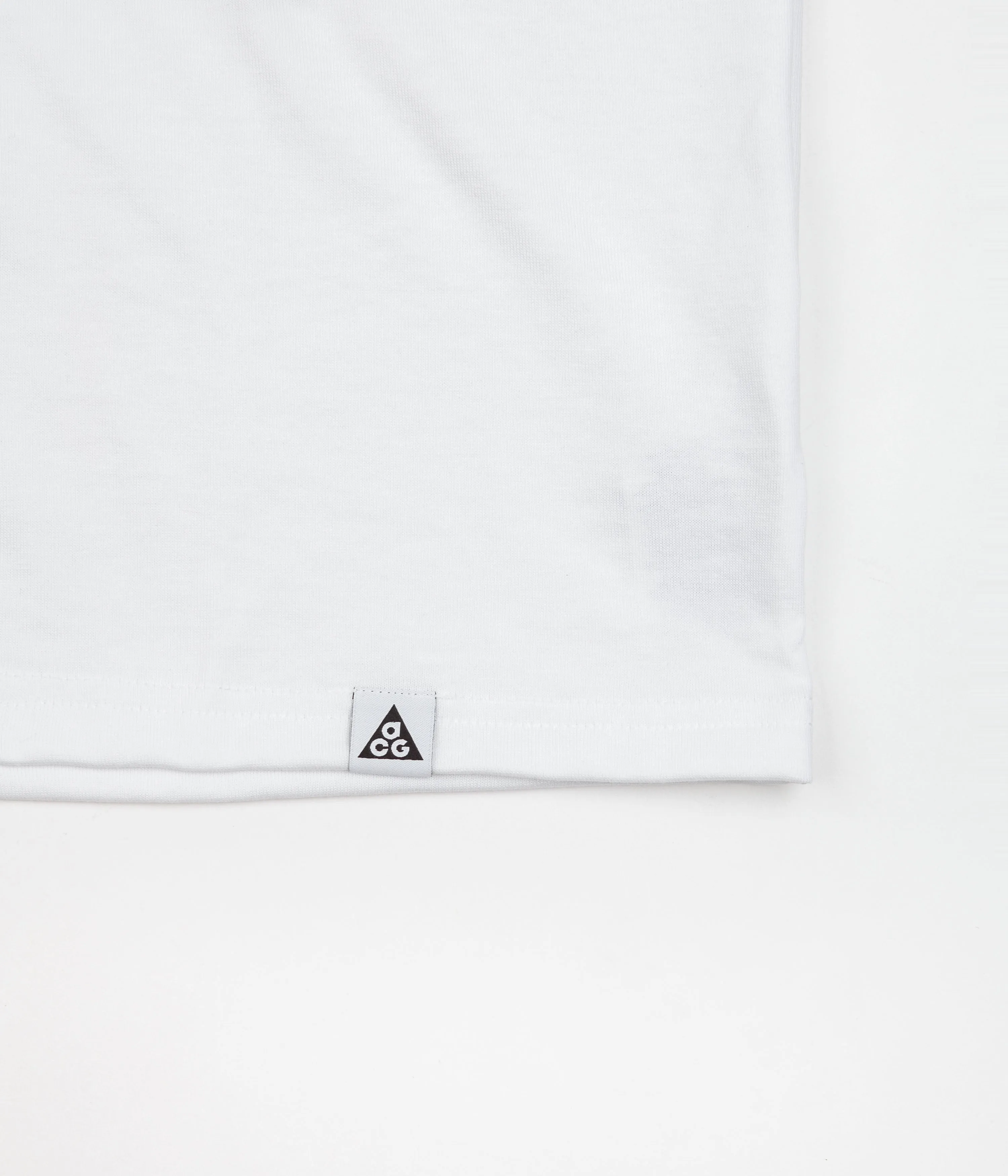 Nike ACG Tidal Pool T-Shirt - White